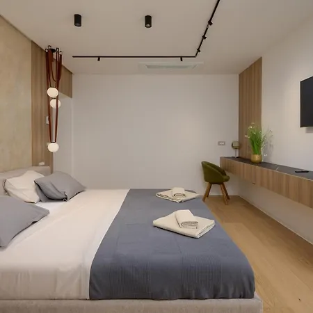 فيلة Corsa By Istria Lux *