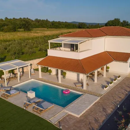 Villa Corsa By Istria Lux Barban