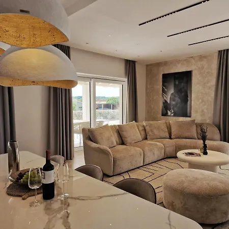 Corsa By Istria Lux Barban