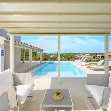 Villa Corsa By Istria Lux Barban